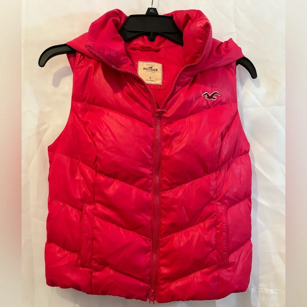 Hollister Women's Feather Puffer Vest Size Small Hot Pink with Quilted‎ Hooded - Picture 8 of 10
